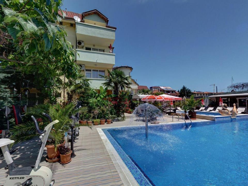 Family Hotel Gogov Синеморец Экстерьер фото