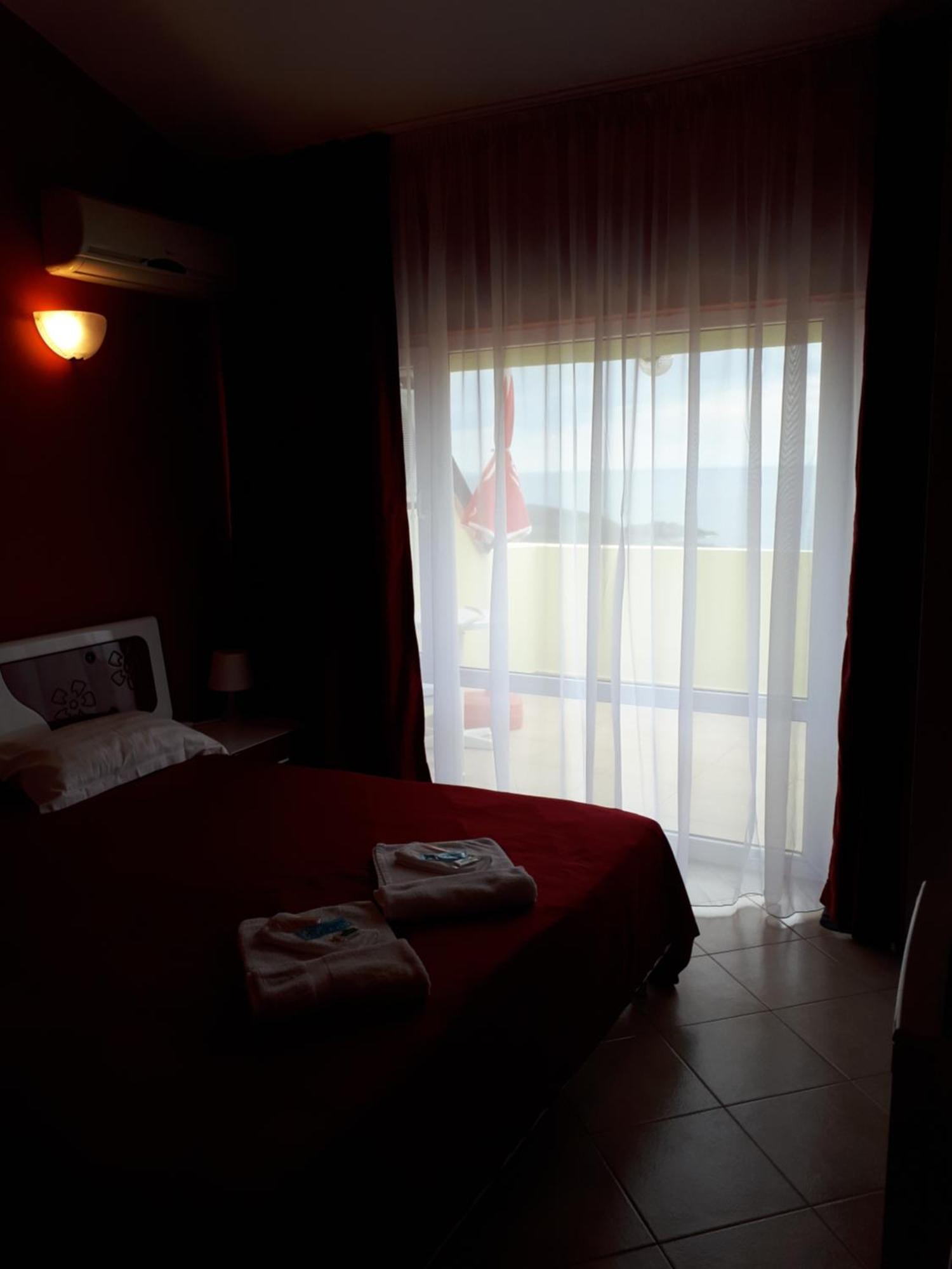 Family Hotel Gogov Синеморец Номер фото